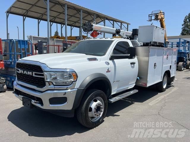 Dodge 5500 Общински/универсални превозни средства
