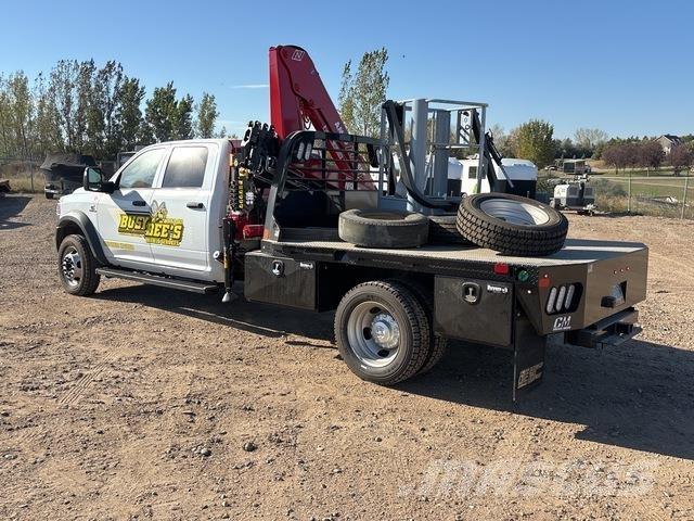 Dodge 5500 Автокранове
