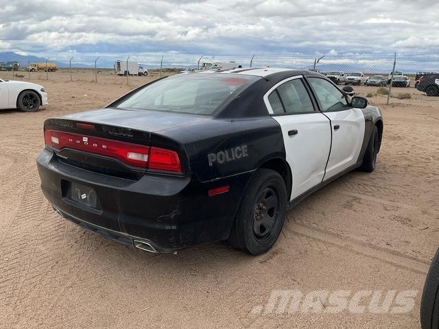 Dodge Charger Коли