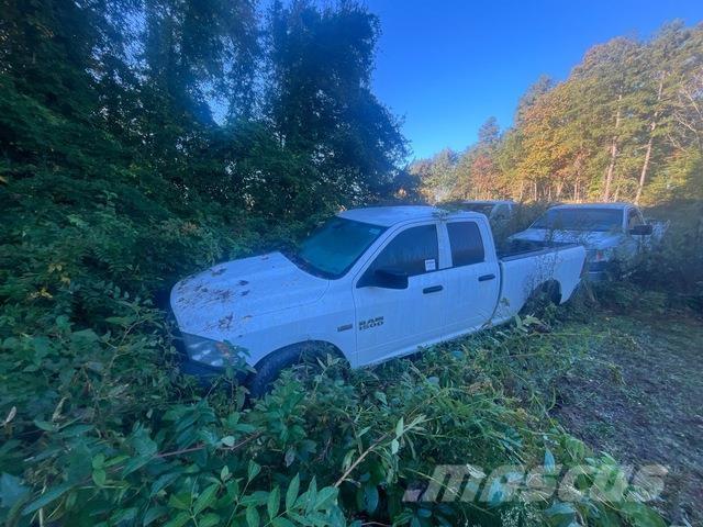 Dodge Ram Пикапи