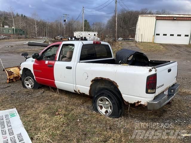 Dodge Ram 1500 Снегочистачки