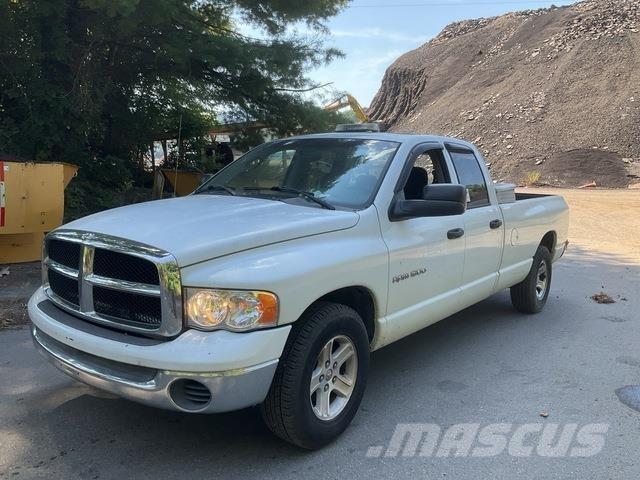 Dodge Ram 1500 Пикапи