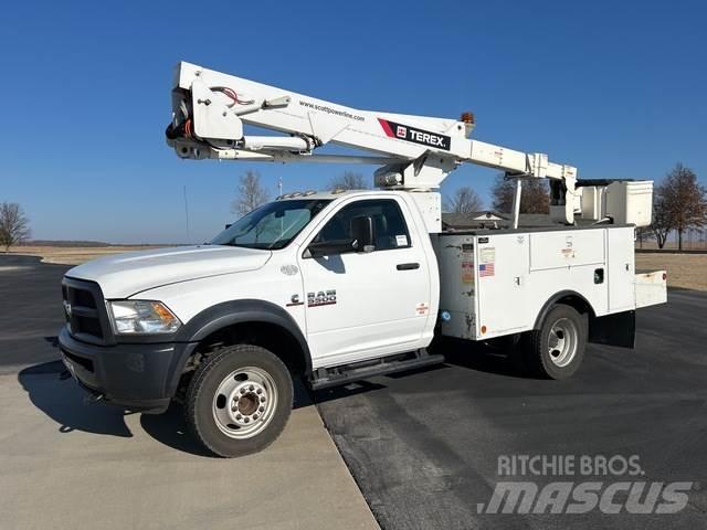Dodge Ram 5500 Моторизирани платформи с талига