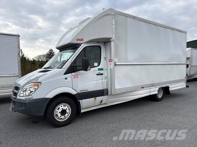 Dodge Sprinter Фургони
