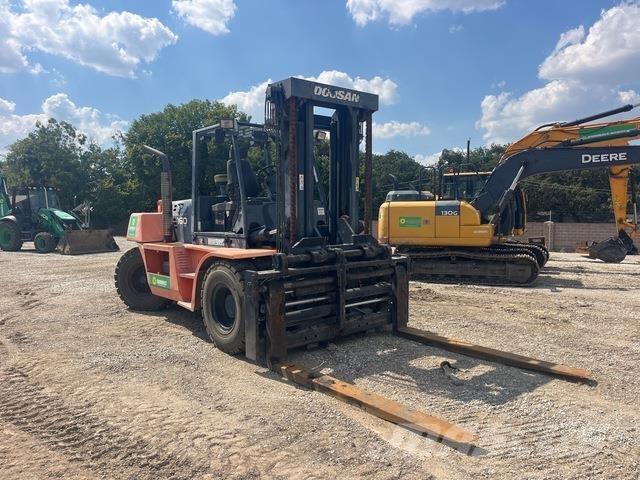 Doosan D160S-5 Вилични кари-повдигачи - други