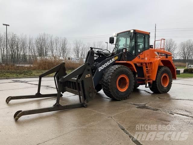 Doosan DL300-5 Колесни товарачи