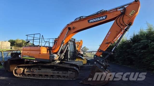 Doosan DX225LC Верижен екскаватор