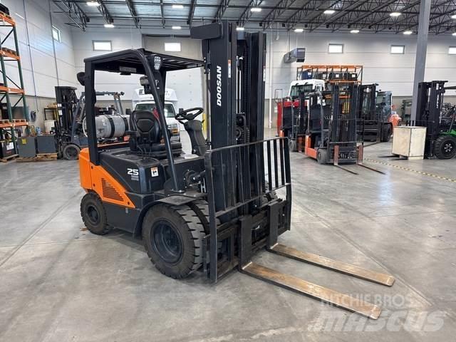 Doosan G25N-7 Строителство - Други