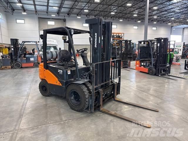 Doosan G25N-7 Строителство - Други