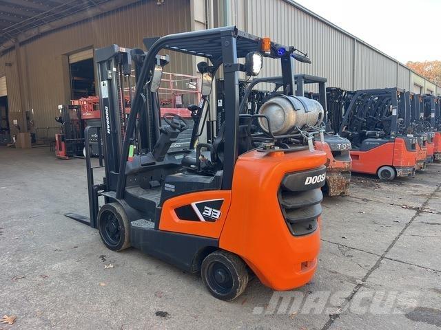 Doosan GC33S-9 Вилични кари-повдигачи - други