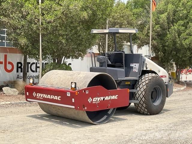Dynapac CA305 Еднобарабанни ролки

