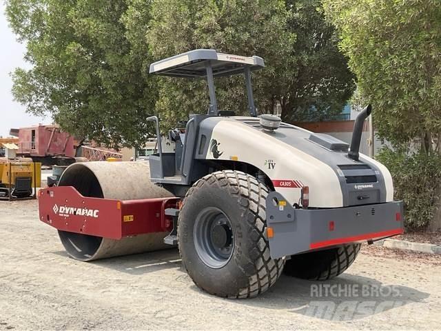 Dynapac CA305 Еднобарабанни ролки
