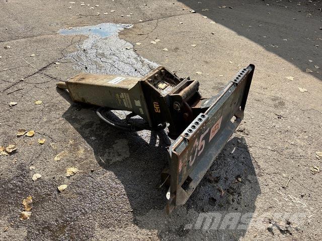 Epiroc EC70T Чукове/Раздробители
