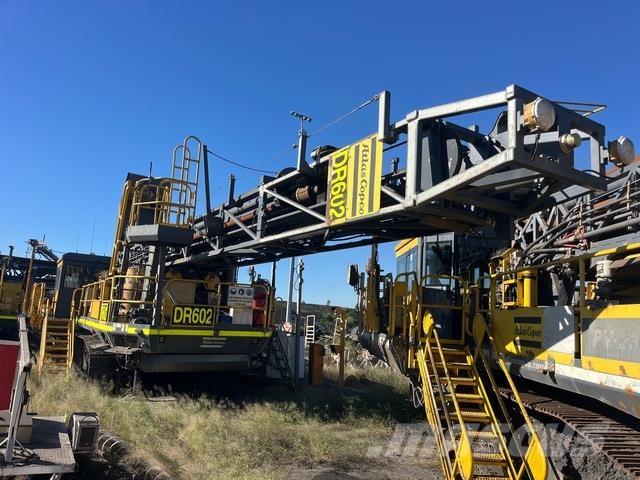 Epiroc PV235 Апаратура за повърхностна редова сеидба