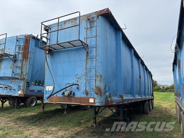  Fanotec Полуремаркета с подвижен под
