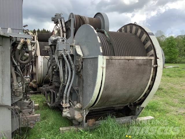  Favco STD-1500 Мачтови кранове