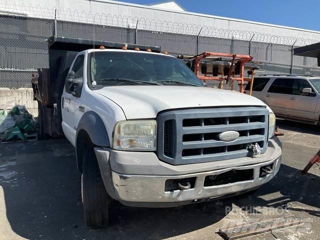 Ford 550 Самосвал