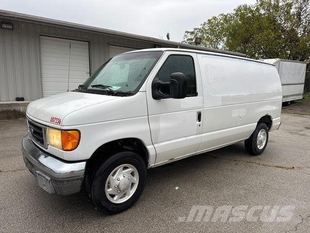 Ford E-150 Ванове за доставки
