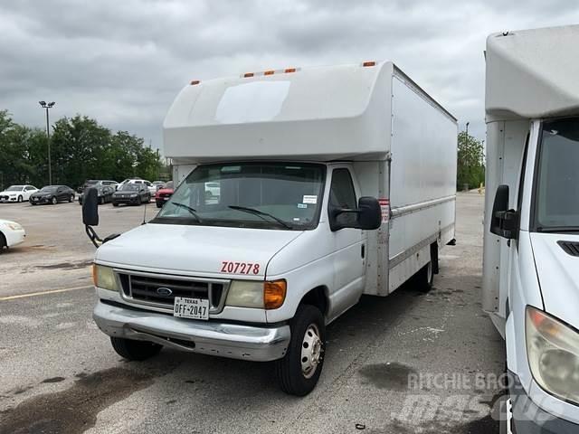 Ford E-350 Ванове за доставки