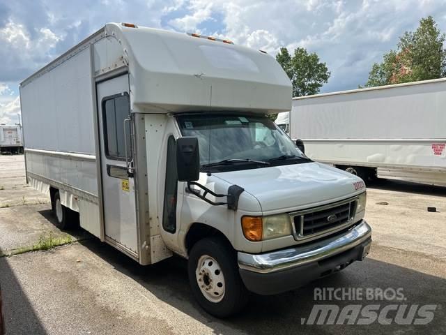 Ford E-350 Ванове за доставки