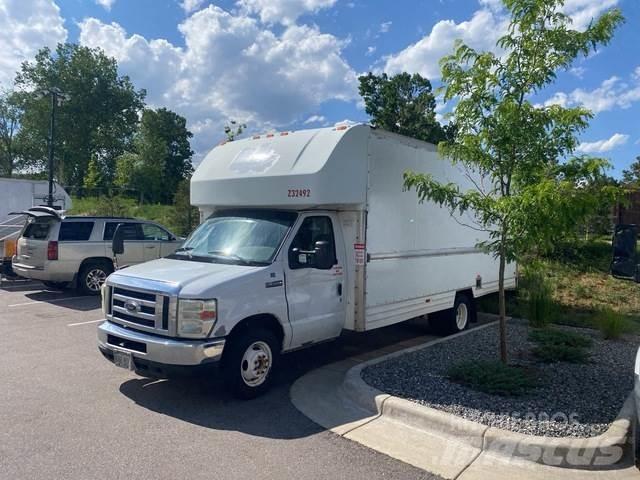 Ford E-350 Ванове за доставки
