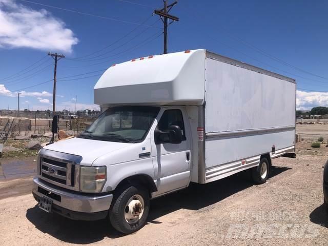 Ford E-350 Ванове за доставки