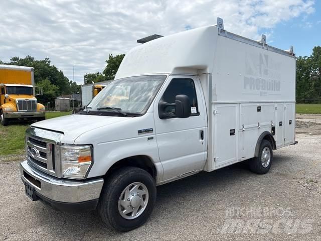 Ford E-350 Ванове за доставки
