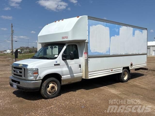 Ford E-350 Каросерии