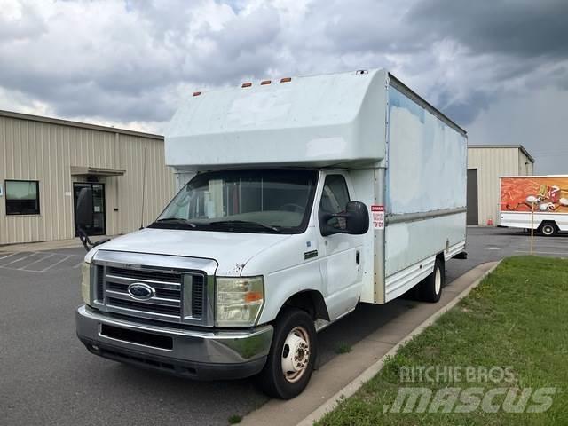 Ford E-350 Каросерии