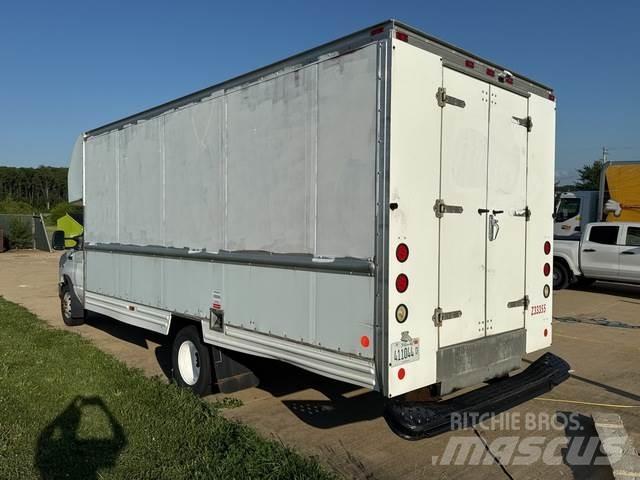 Ford E-350 Ванове за доставки