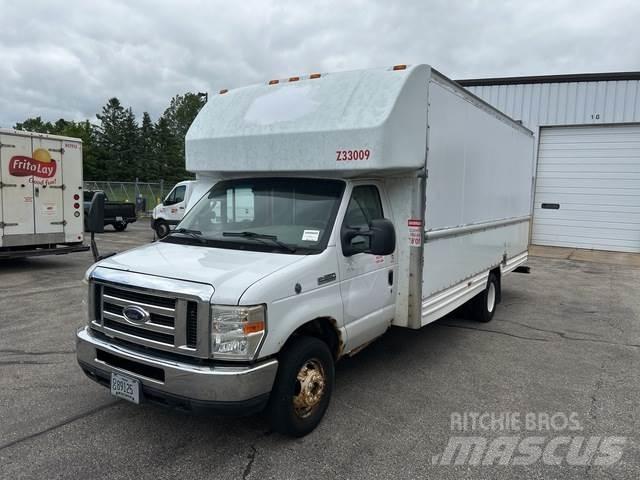 Ford E-350 Ванове за доставки