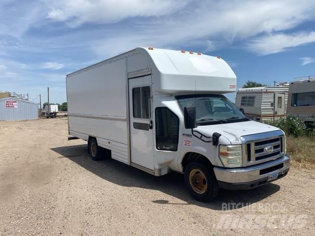 Ford E-350 Каросерии