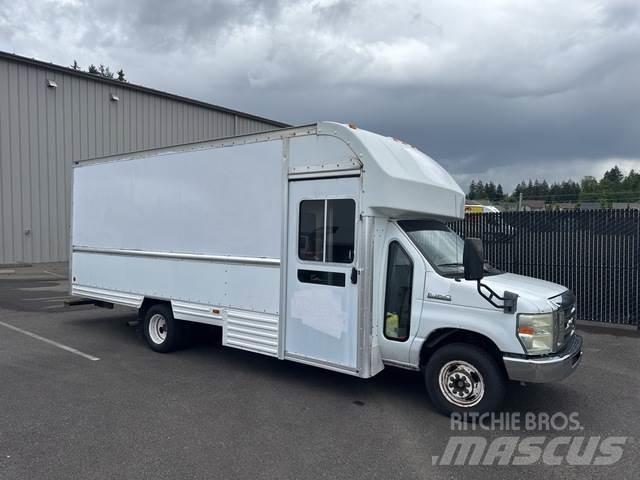 Ford E-350 Ванове за доставки