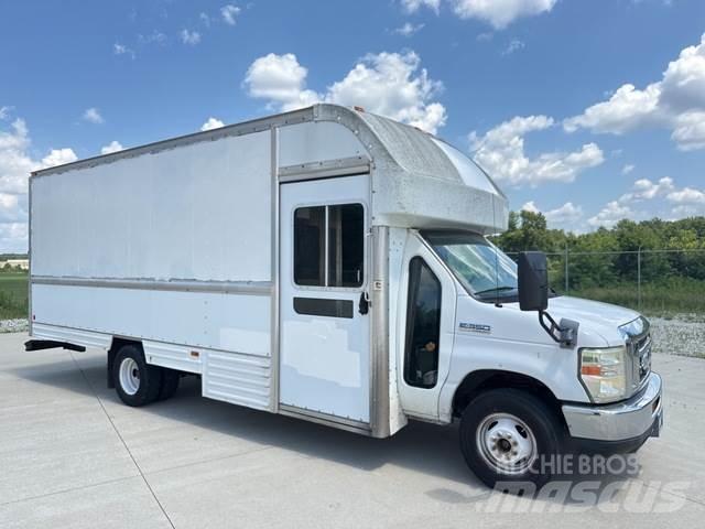 Ford E-350 Каросерии