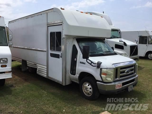 Ford E-350 Каросерии