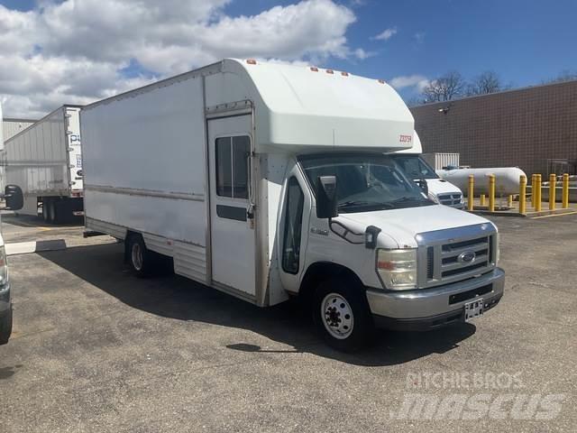 Ford E-350 Каросерии