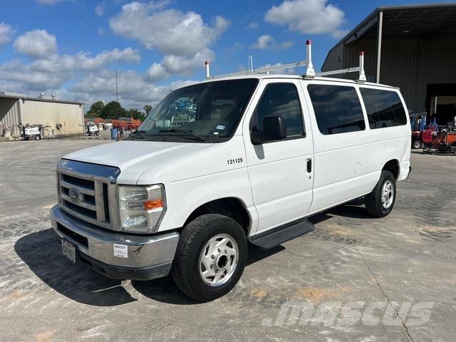 Ford E-350 Коли