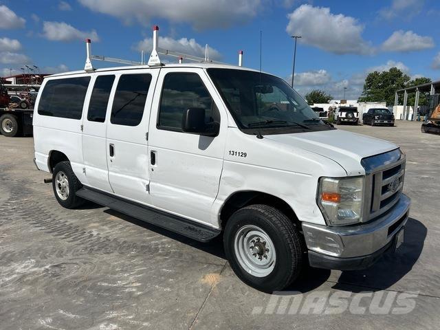Ford E-350 Коли