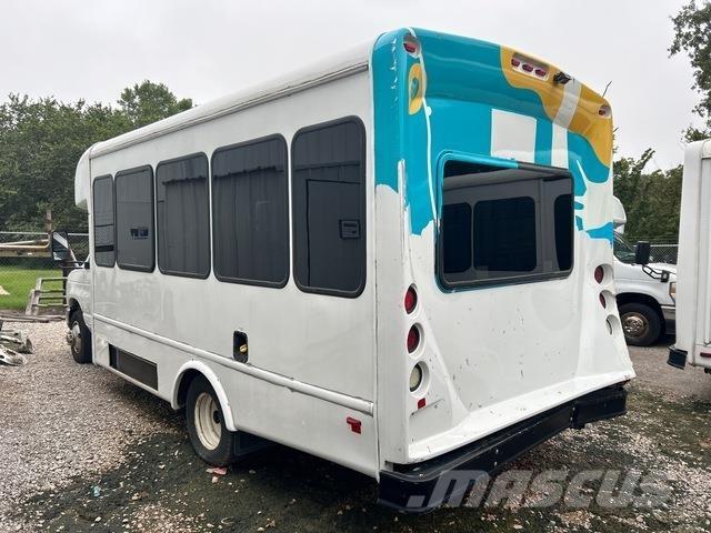 Ford E-350 Мини бусове
