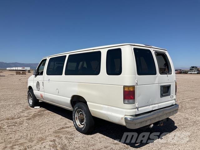 Ford E-350 Коли