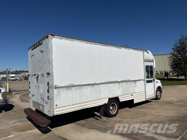 Ford E-350 Каросерии