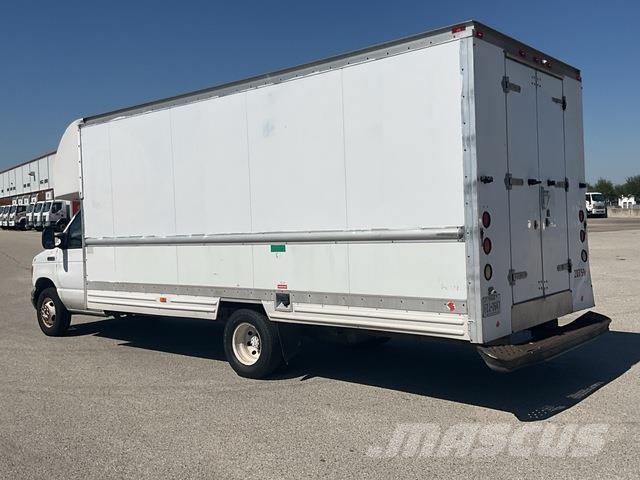 Ford E-350 Каросерии