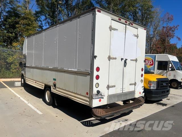 Ford E-350 Ванове за доставки