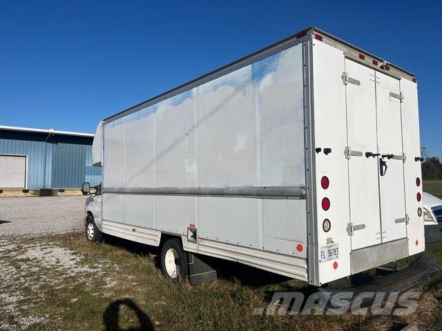 Ford E-350 Ванове за доставки