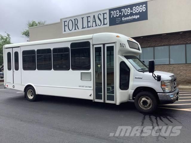 Ford E-450 Мини бусове