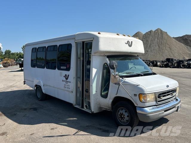 Ford E-450 Мини бусове
