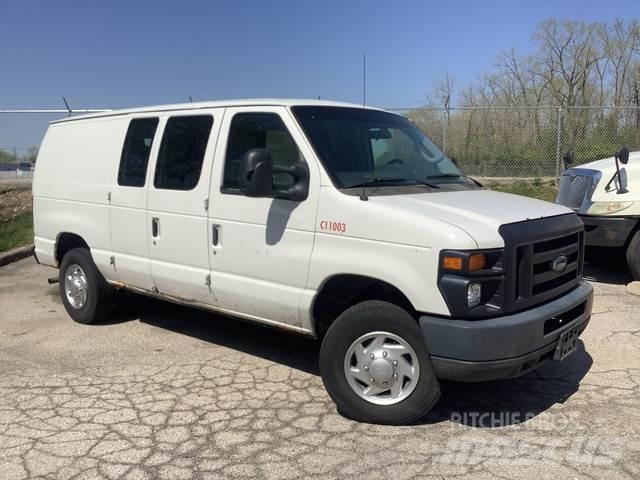 Ford E250 Ванове за доставки