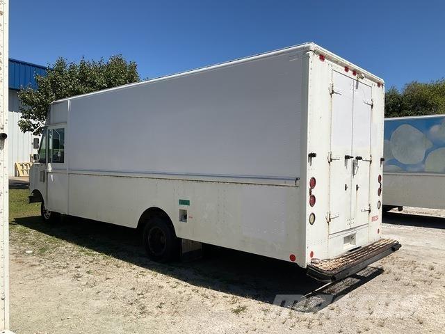 Ford Econoline Фургони

