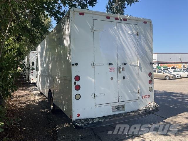 Ford Econoline Фургони
