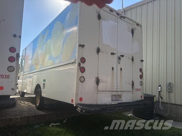 Ford Econoline Фургони
